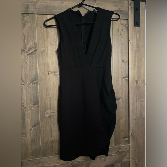 Lulu's Black Ruched Sheath Dress V-Neck Cocktail - Picture 1 of 3